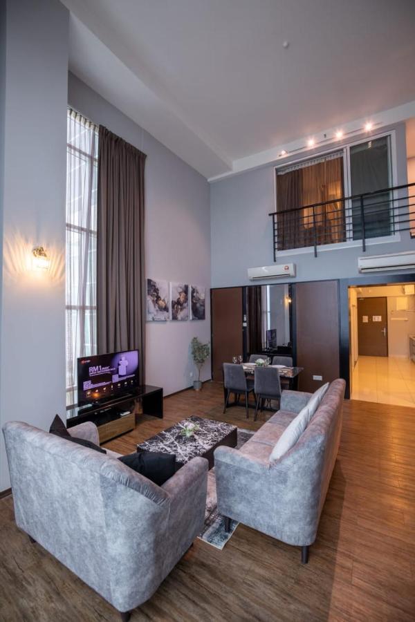 Loft Pano Seaview Suite 2 Bedroom By The Only Bnb Jelutong Εξωτερικό φωτογραφία
